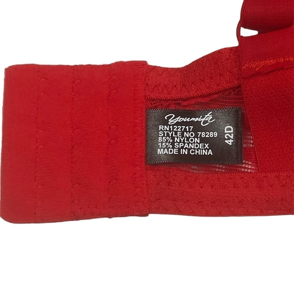 Youmita lightly padded